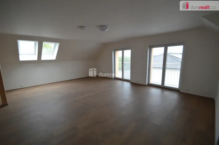 Pronájem bytu 3+kk, Podolanka, U Pejřavky, 87 m2