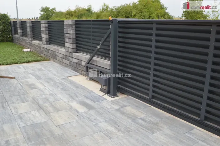 Pronájem bytu 3+kk, Podolanka, U Pejřavky, 87 m2