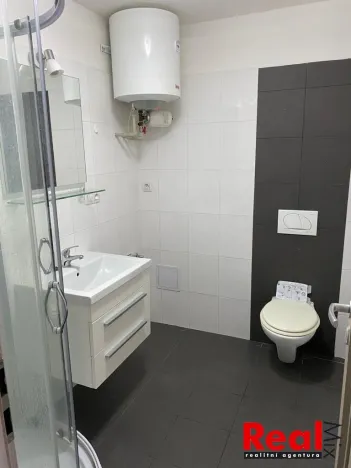 Pronájem bytu 1+kk, Brno - Židenice, Otakara Ševčíka, 30 m2