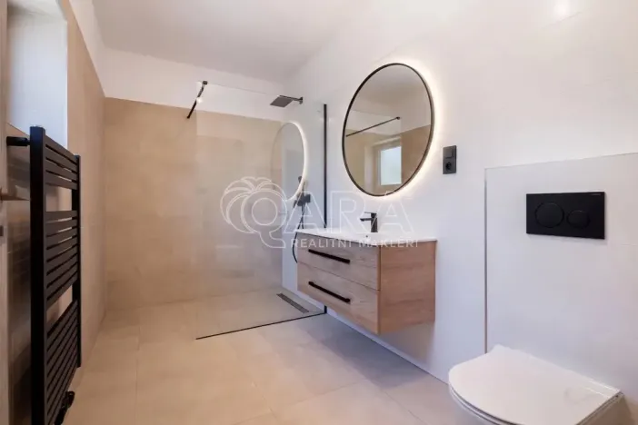 Prodej rodinného domu, Divišov, Na Špičníku, 167 m2