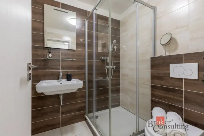 Pronájem bytu 1+kk, Brno - Jundrov, Veslařská, 27 m2