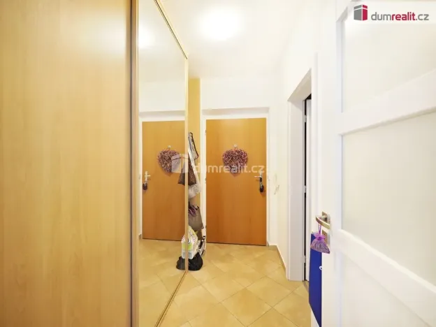 Prodej bytu 1+kk, Praha - Záběhlice, Ginzova, 39 m2