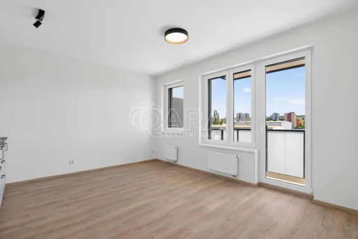 Pronájem bytu 1+kk, Praha - Hostivař, U továren, 31 m2