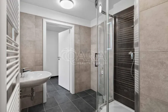 Pronájem bytu 1+kk, Praha - Hostivař, U továren, 31 m2