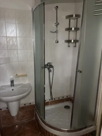 Pronájem bytu 4+1, Pardubice, Prodloužená, 73 m2
