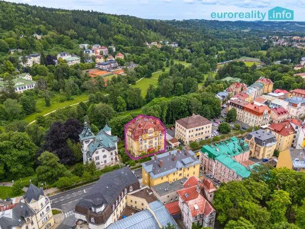 Prodej bytu 2+1, Mariánské Lázně, Hlavní třída, 79 m2