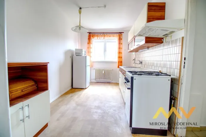 Pronájem bytu 2+1, Hradec Králové, Na Střezině, 55 m2