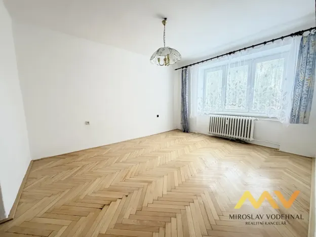 Pronájem bytu 2+1, Hradec Králové, Na Střezině, 55 m2