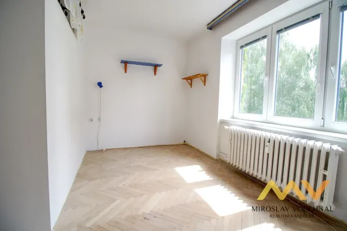 Pronájem bytu 2+1, Hradec Králové, Na Střezině, 55 m2