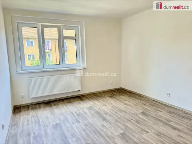 Pronájem bytu 2+1, Praha - Bubeneč, Ve struhách, 67 m2