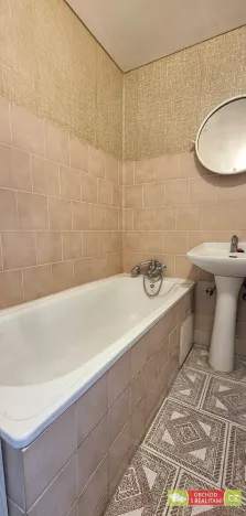Prodej bytu 2+kk, Praha - Lhotka, Novodvorská, 41 m2