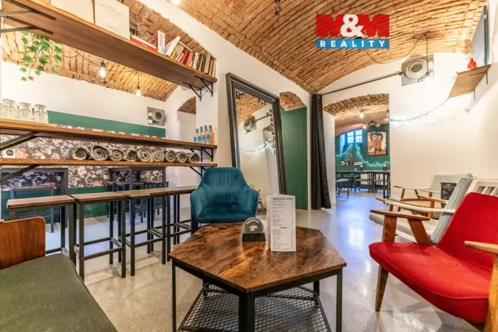 Pronájem restaurace, Praha - Vinohrady, Rumunská, 170 m2