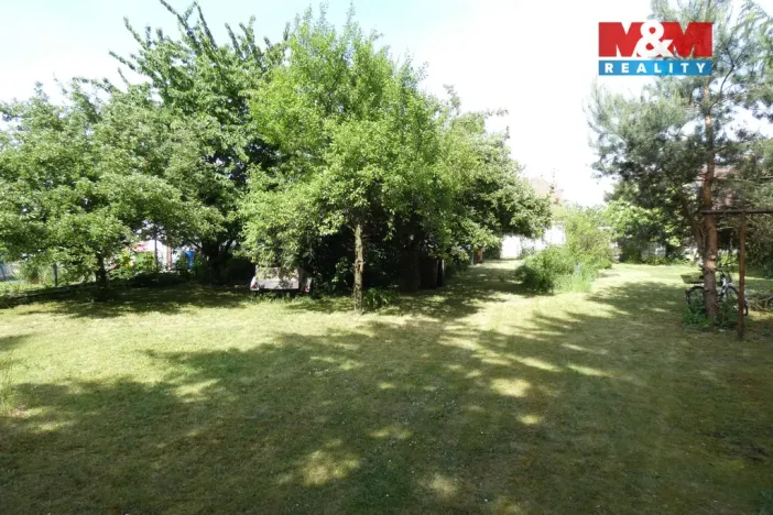 Prodej pozemku pro bydlení, Nové Dvory, 831 m2