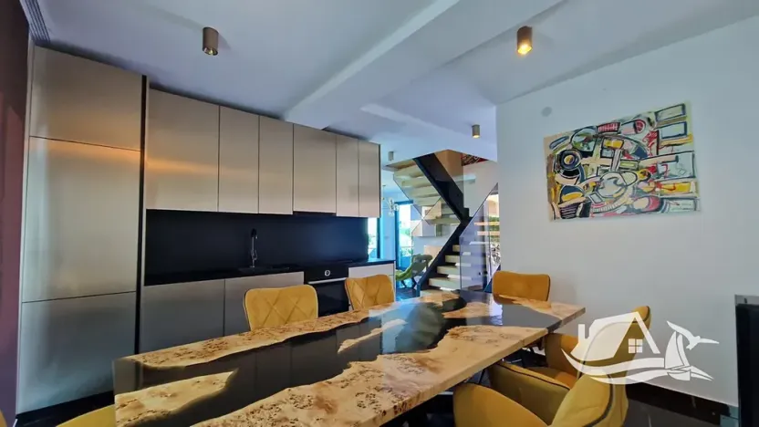 Prodej bytu 5+kk, Sukošan, Chorvatsko, 140 m2
