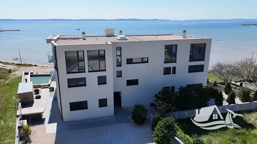 Prodej bytu 4+kk, Privlaka, Chorvatsko, 186 m2