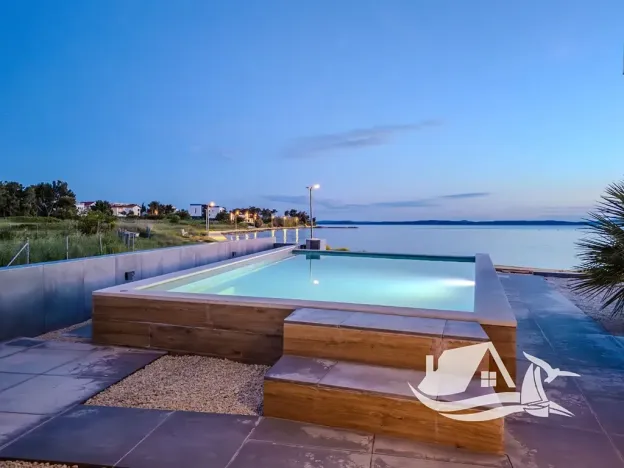 Prodej bytu 4+kk, Privlaka, Chorvatsko, 186 m2