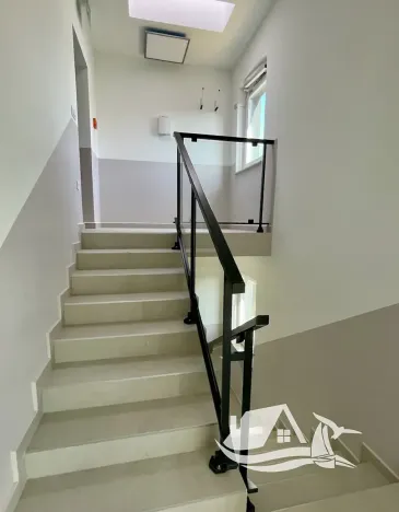 Prodej bytu 4+kk, Jasenice, Chorvatsko, 100 m2