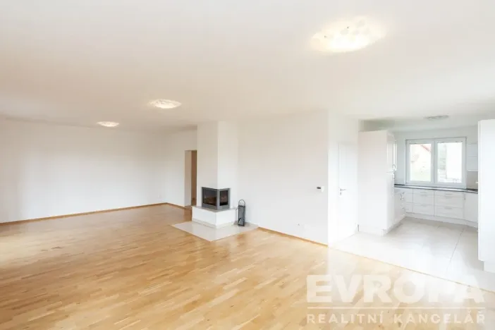 Pronájem vily, Průhonice, Pod Valem II., 350 m2