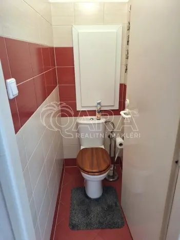 Pronájem bytu 1+1, Neratovice, Dr. E. Beneše, 39 m2