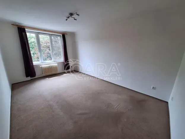 Pronájem bytu 1+1, Neratovice, Dr. E. Beneše, 39 m2