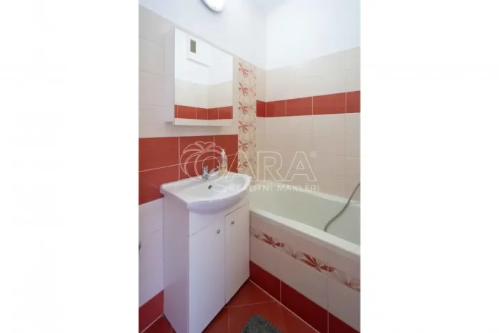 Pronájem bytu 1+1, Neratovice, Dr. E. Beneše, 39 m2