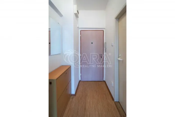 Pronájem bytu 1+1, Neratovice, Dr. E. Beneše, 39 m2