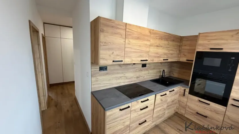 Prodej bytu 2+1, Zlín - Malenovice, Tyršova, 54 m2