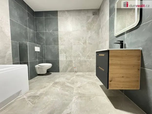 Pronájem bytu 2+1, Droužkovice, Rudé armády, 72 m2