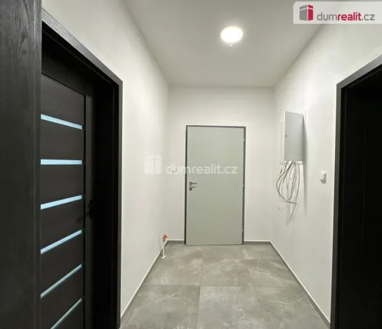 Pronájem bytu 2+1, Droužkovice, Rudé armády, 72 m2