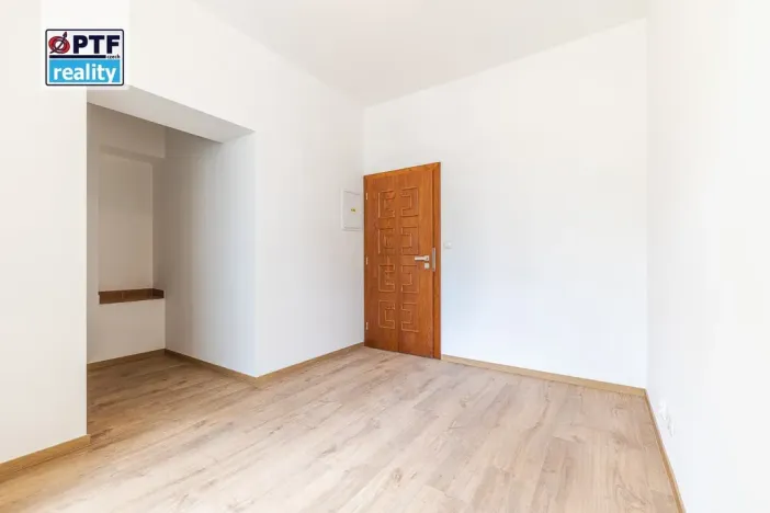 Pronájem bytu 2+kk, Plzeň, Krátká, 45 m2
