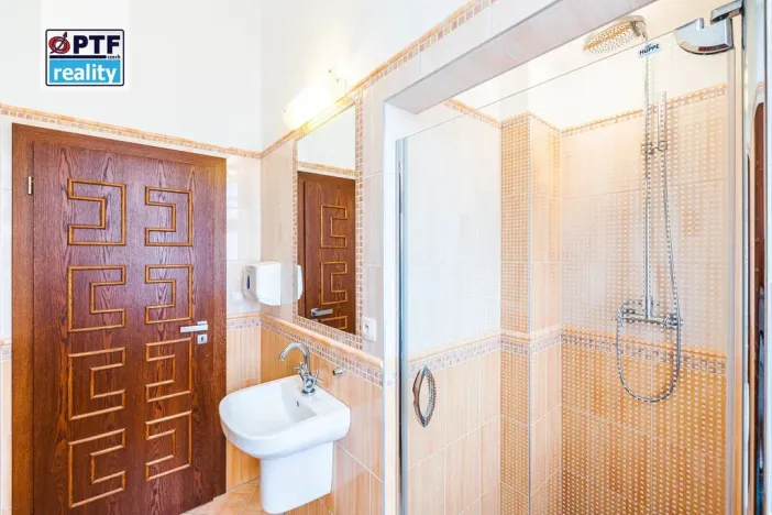 Pronájem bytu 2+kk, Plzeň, Krátká, 45 m2