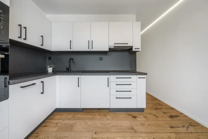 Prodej bytu 3+1, Toužim, Na Zámecké, 67 m2