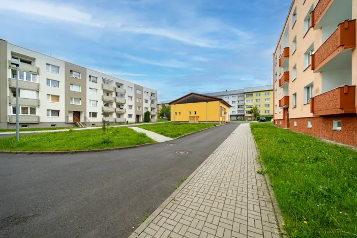 Prodej bytu 3+1, Toužim, Na Zámecké, 67 m2