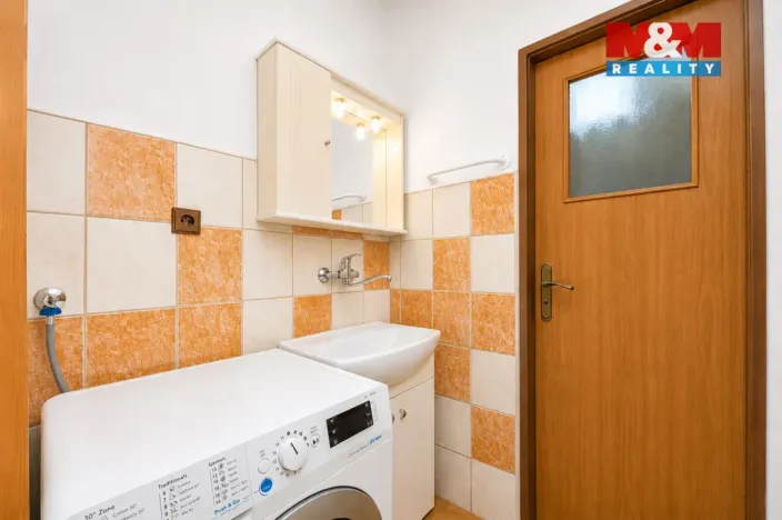 Prodej bytu 3+1, Náchod, Vodárenská, 79 m2