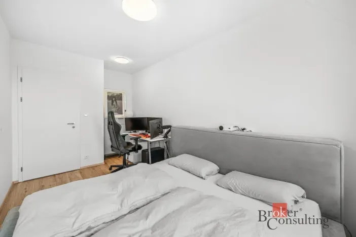 Pronájem bytu 2+kk, Praha - Třebonice, Thomasova, 48 m2