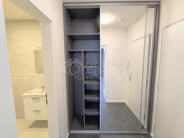 Prodej bytu 1+kk, Praha - Vysočany, Poděbradská, 32 m2