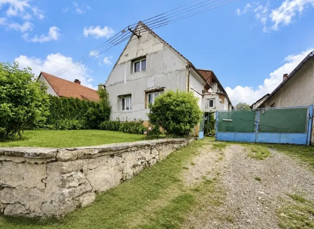 Prodej rodinného domu, Bor - Holostřevy, 380 m2