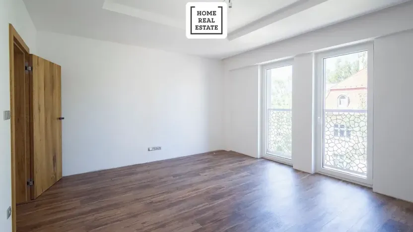 Prodej bytu 4+kk, Karlovy Vary, Šumavská, 171 m2