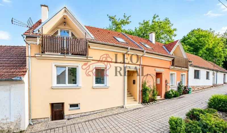 Prodej bytu 3+kk, Železné, 72 m2