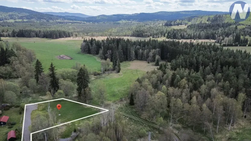 Prodej pozemku pro bydlení, Strážný, 2500 m2