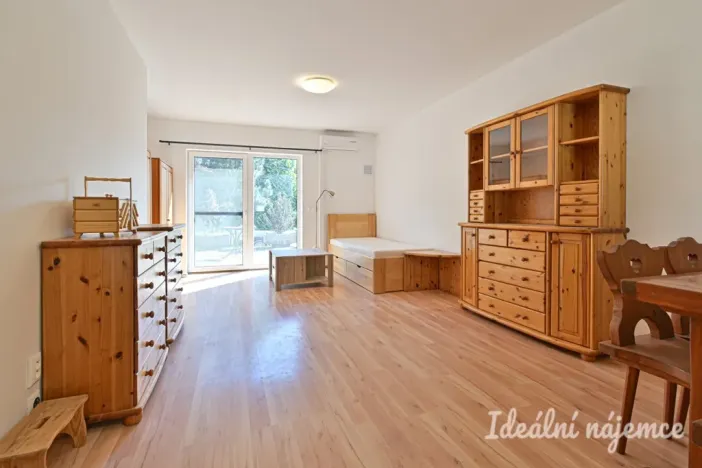 Pronájem bytu 2+kk, Krokočín, 60 m2