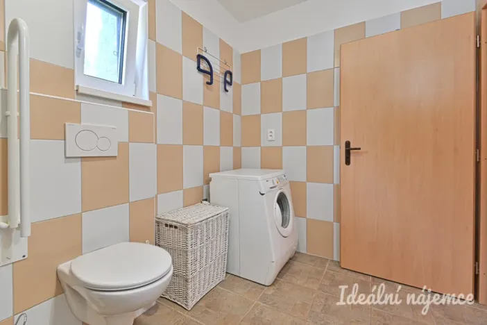 Pronájem bytu 2+kk, Krokočín, 60 m2