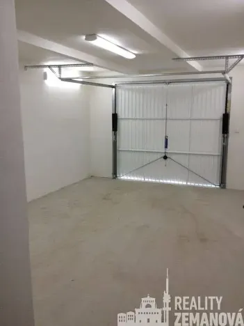 Pronájem skladu, Praha - Strašnice, Pod strašnickou vinicí, 48 m2