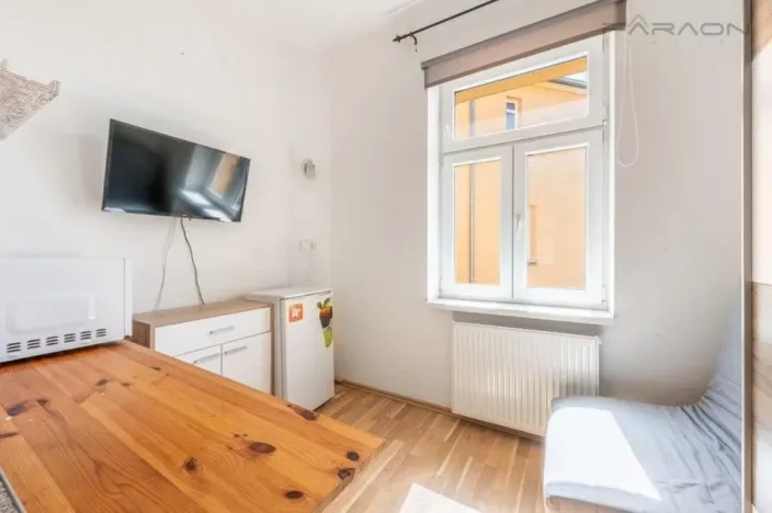 Prodej bytu 2+kk, Praha - Libeň, Zenklova, 30 m2