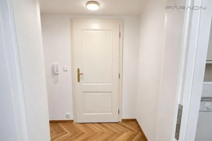 Pronájem bytu 1+kk, Praha - Staré Město, Havelská, 28 m2