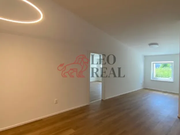 Pronájem bytu 2+kk, Rostěnice-Zvonovice - Zvonovice, 60 m2