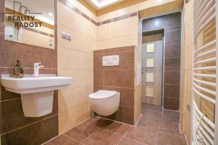 Prodej bytu 3+1, Teplice, Teplická, 110 m2