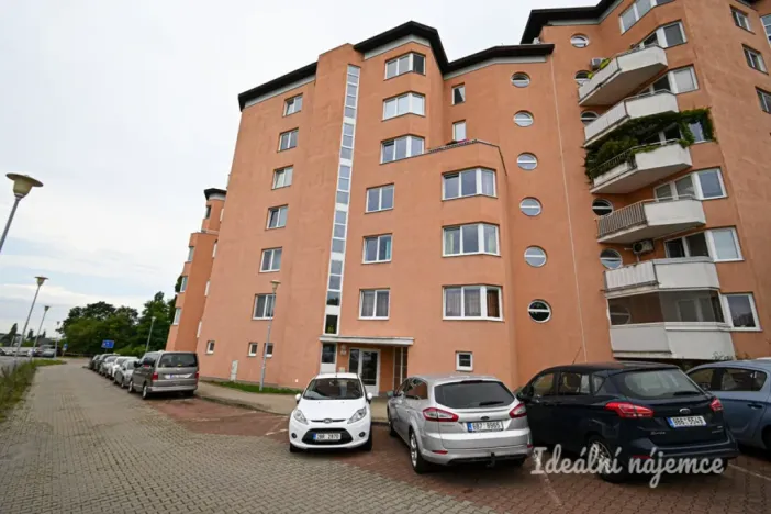 Pronájem bytu 2+kk, Brno, Bělohorská, 64 m2