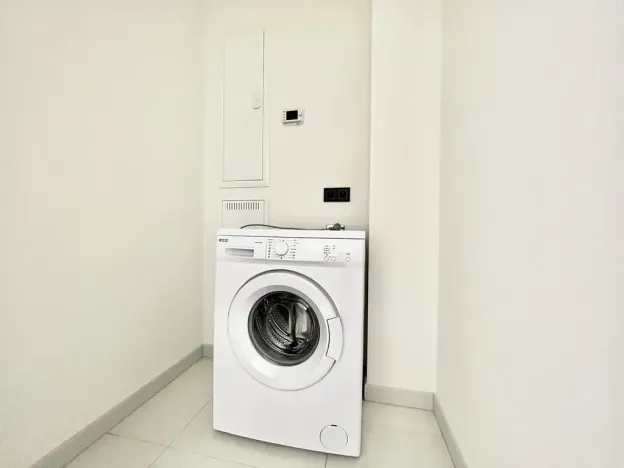 Pronájem bytu 2+kk, Praha - Smíchov, Grafická, 58 m2