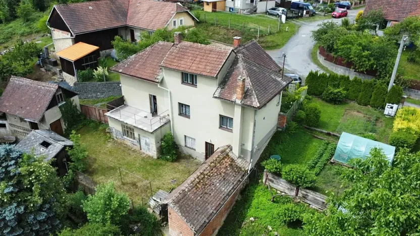 Prodej rodinného domu, Hroubovice, 150 m2